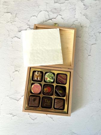 Happy Birthday 9 Pralinen schlicht